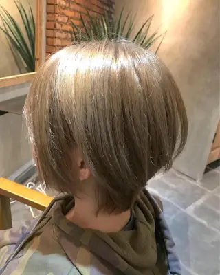 ショート カラー hair care ACRO店長　谷のヘアスタイル