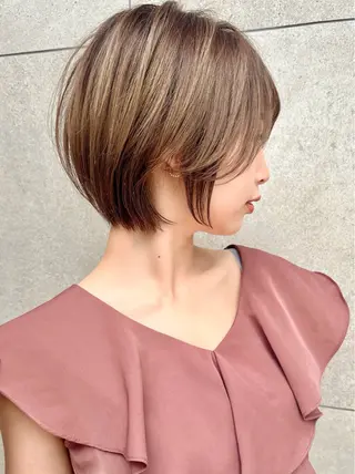 ショート 縮毛矯正✨🫧 レイヤー川村利幸のヘアスタイル
