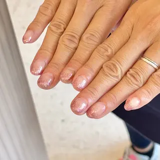 ネイル AKEMI LANDHAKATAのネイルデザイン