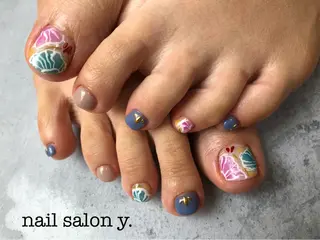 ネイル nailsalon y.のネイルデザイン
