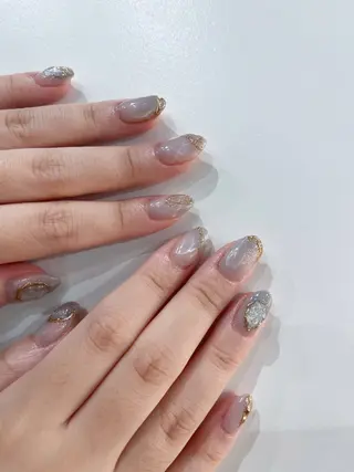 ネイル Rainrain💧 パーツ豊富、やり放題のネイルデザイン