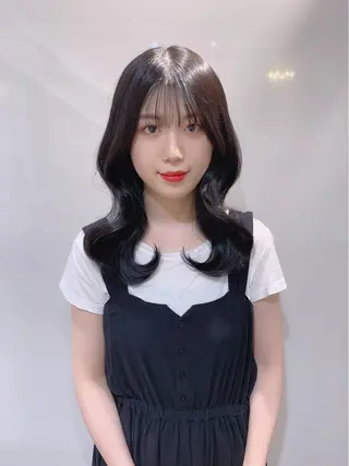 セミロング カラー ヘアアレンジ 柔らか垢抜けｶﾗｰと ｶｯﾄ🫧ASUKAのヘアスタイル