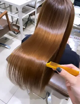 ロング メンズ 草薙メンズ縮毛矯正 💫緒方美柚のヘアスタイル