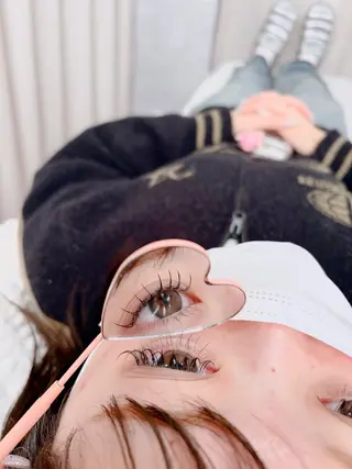 マツエク・マツパ 🤍束感マツエク /難波/moe/🤍のマツエク・マツパデザイン