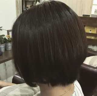 ショート カラー パーマ embrace エンブレイスのヘアスタイル