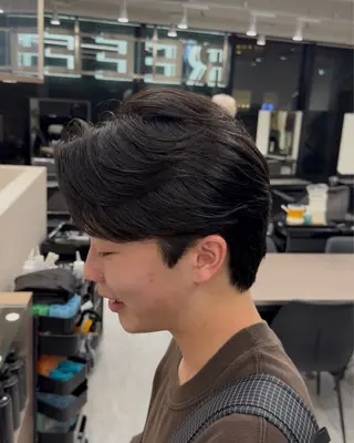 メンズ メンズ特化👨 細谷碧海のヘアスタイル