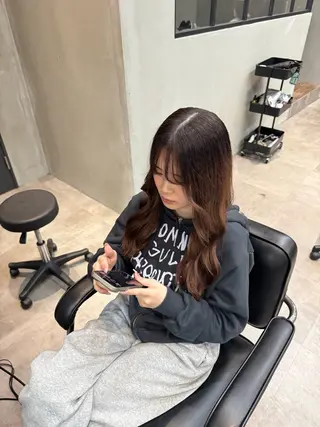 ロング ラフィスヘアーヴィレ所属・赤羽根 周のヘアスタイル