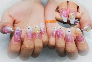 ネイル miinyanail ミーニャネイルのネイルデザイン