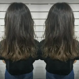 セミロング 今中 小百合のヘアスタイル