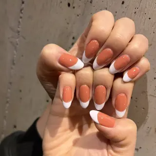 セミロング . ウニョンのネイルデザイン