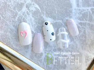 ネイル BETTISH. KUMIKO☺︎︎のネイルデザイン