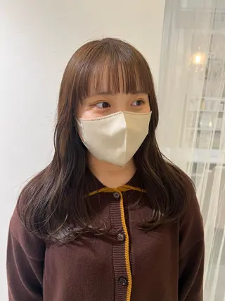 ミディアム 西邑 環のヘアスタイル