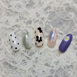 ネイル xuxa【シューシャ】所属・Liola (xuxa内)のマツエク・マツパデザイン