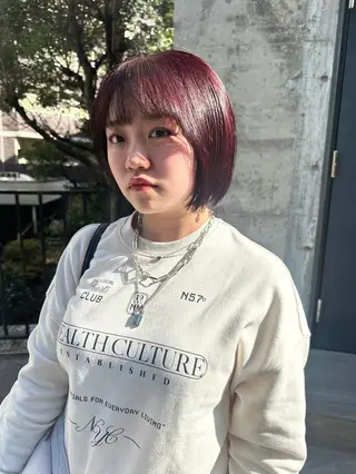 ミディアム ✴︎TO-MA✴︎ レッドカラー/透明感のヘアスタイル