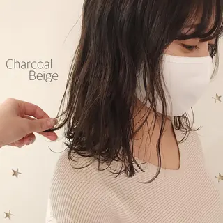 ミディアム カラー 市川 千夏のヘアスタイル