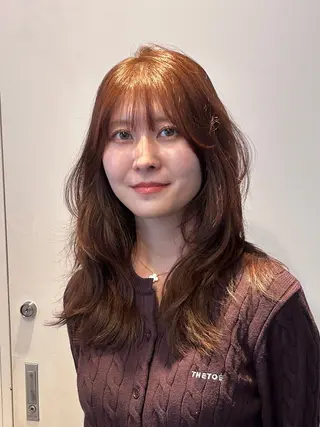 セミロング カラー ナチュラル大人っぽい スタイル　MAORIのヘアスタイル