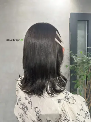 ミディアム カラー 銀座レイヤーカット ×シースルー前髪のヘアスタイル