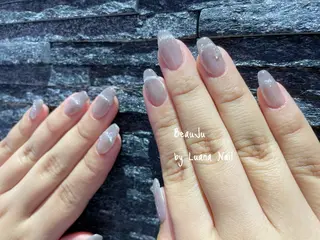 ネイル BeauJu by Luana Nailのネイルデザイン