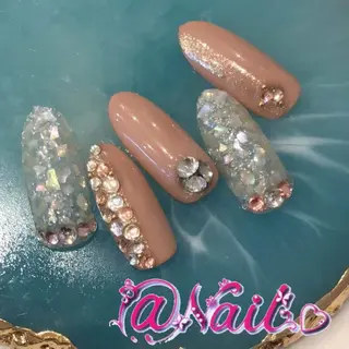 ネイル 小尾 栞のネイルデザイン