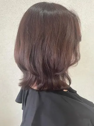 ミディアム カラー 松下 由恵のヘアスタイル