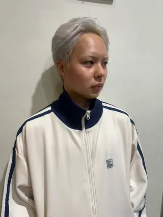 ショート カラー 脇田 光理のヘアスタイル
