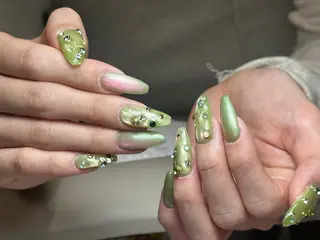 ネイル Eveネイル チップスカルプ専門店のネイルデザイン