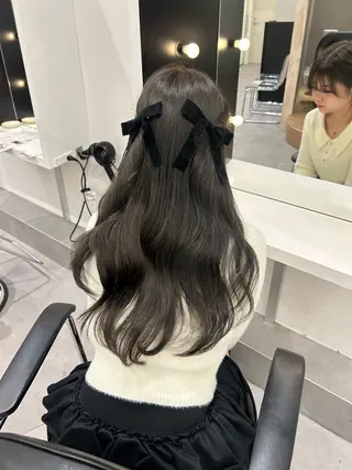 ロング ブリーチなし/暖色/ 艶髪/ユリヤのヘアスタイル