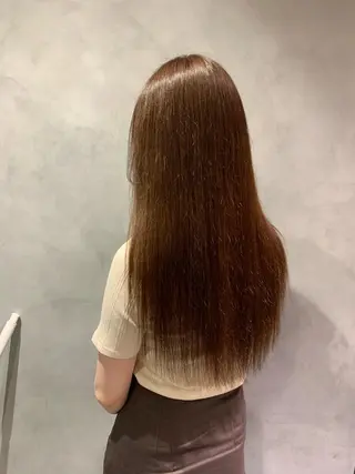 ロング カラー 平尾 樹里のヘアスタイル