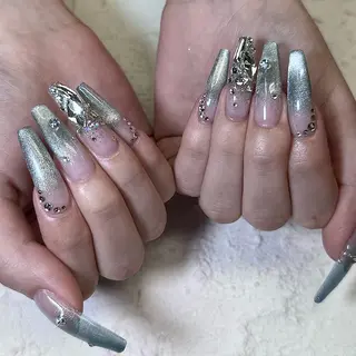 ネイル M.jewelry himeka🍒のネイルデザイン