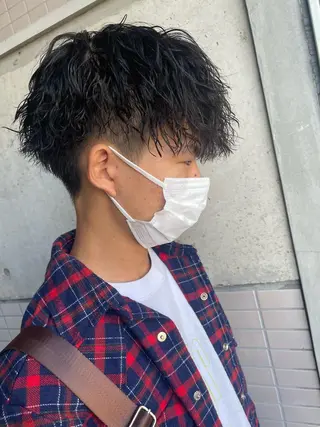 パーマ メンズ 大阪美容師 井上智博のヘアスタイル
