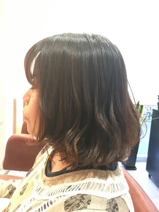 ショート パーマ Rever Tokyo所属・コンドウ サラのヘアスタイル