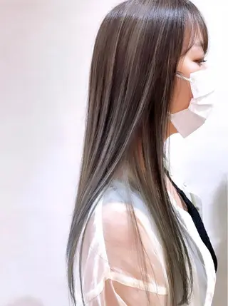 ロング ハイライト／艶カラー 大河シンジのヘアスタイル