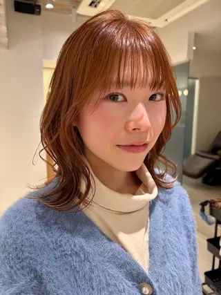 ミディアム 大木 華のヘアスタイル