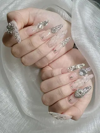 ネイル Lee Nailsのネイルデザイン