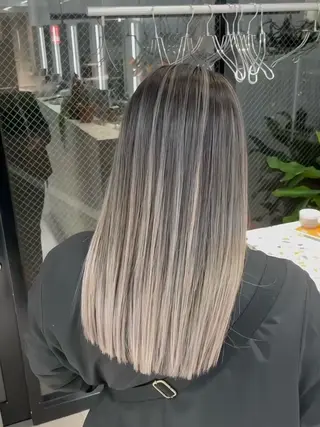 ロング カラー 卒業式ヘアセット🎀 ヘアアレンジのヘアスタイル