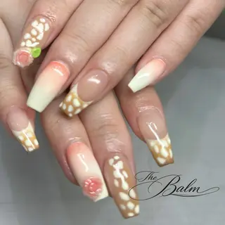 ネイル THE BALM🤍 金宮のネイルデザイン