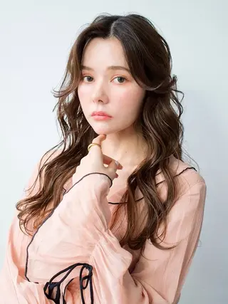 ロング カラー ROCCA hair HARU🩵のヘアスタイル