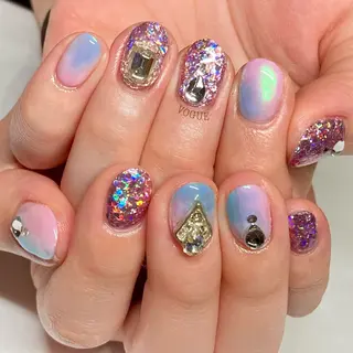 ネイル VOGUE ×SWANのネイルデザイン