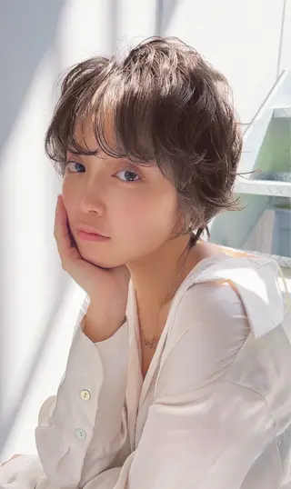 ショート パーマ レイヤー/暖色カラー /パーマ/落合 歩夢のヘアスタイル