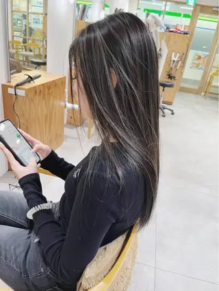 ロング カラー レイヤー/ショート chere狭山のヘアスタイル
