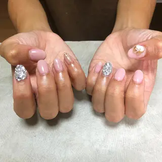 ネイル private_ salon.Leaのネイルデザイン