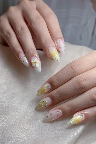 ネイル MissU ネイルサロンのネイルデザイン