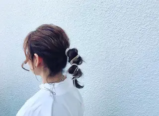 ミディアム Rely 美空のヘアスタイル