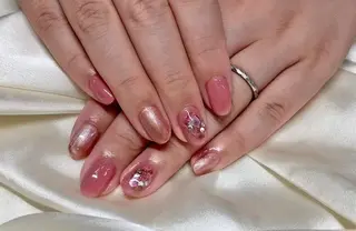 ネイル マツエク・マツパ アイブロウ Nail&eye Belire 新宿のネイルデザイン