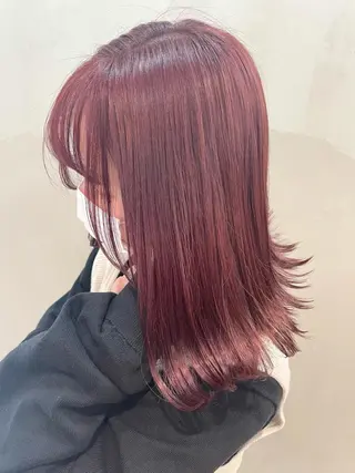 ミディアム カラー 堤 麻衣子のヘアスタイル