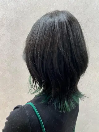 ミディアム カラー 加藤 遥花のヘアスタイル