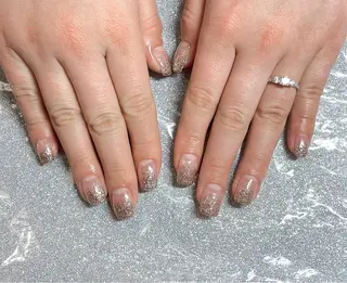 ネイル VIERU 🌈🎀💖のネイルデザイン