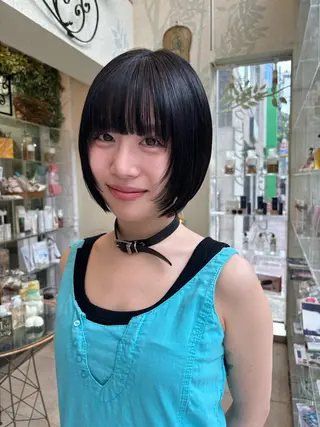 ショート 渋谷 とまとのヘアスタイル