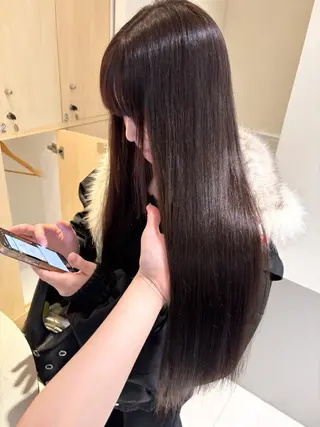 ロング カラー 柔らかgirly/ レイヤー/yuiのヘアスタイル