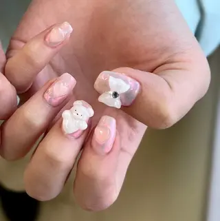 ネイル アトリエ　ミモザ所属・いまむら あかりのネイルデザイン